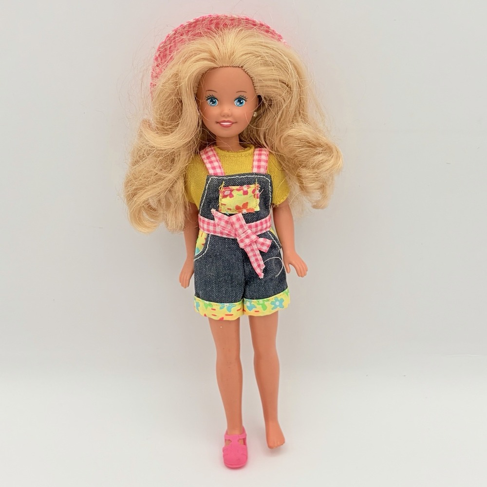 Vintage Barbies Little Sister Stacie Doll Fashion Outfit Overalls & Hat
